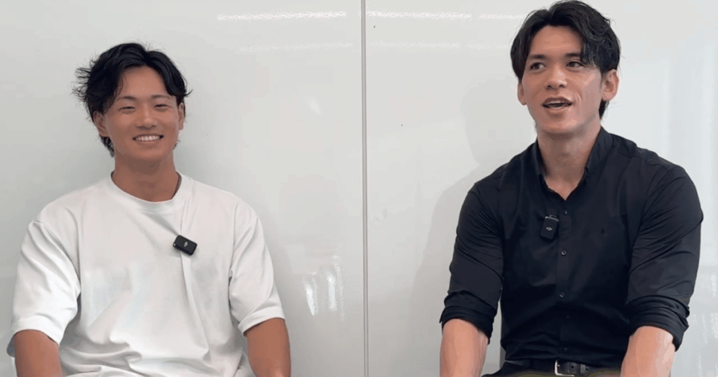 すぎさんのインタビューの様子